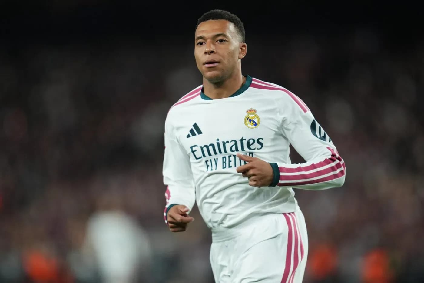 Chine : les propos de Mbappé sur Mao Zedong entraînent la suspension de la Liga