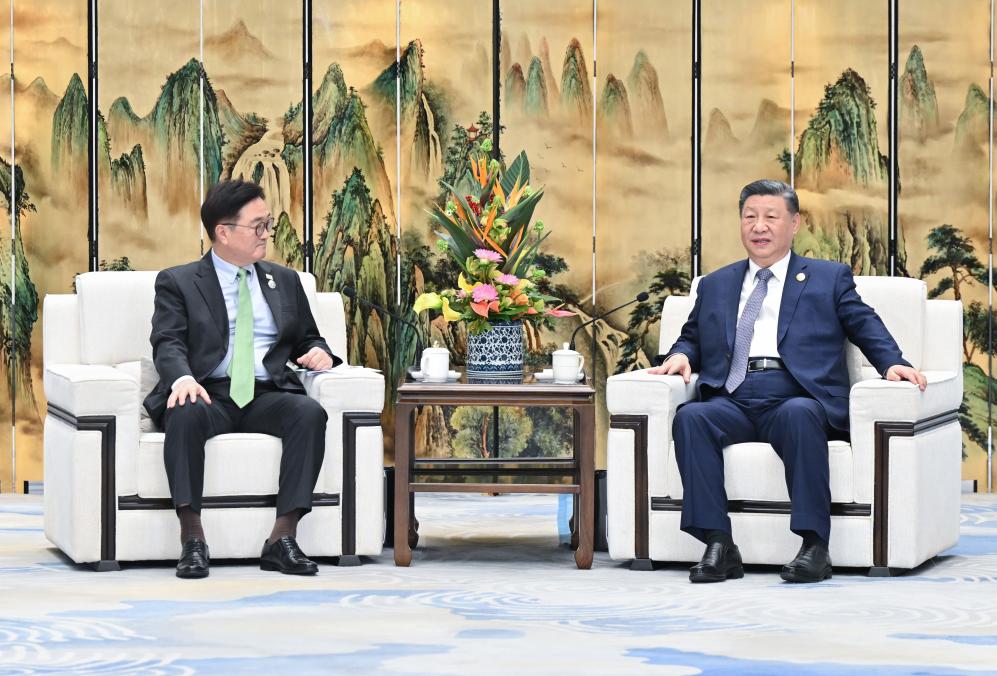 Xi Jinping appelle à l&rsquo;approfondissement des relations Chine-RC face à la montée des incertitudes