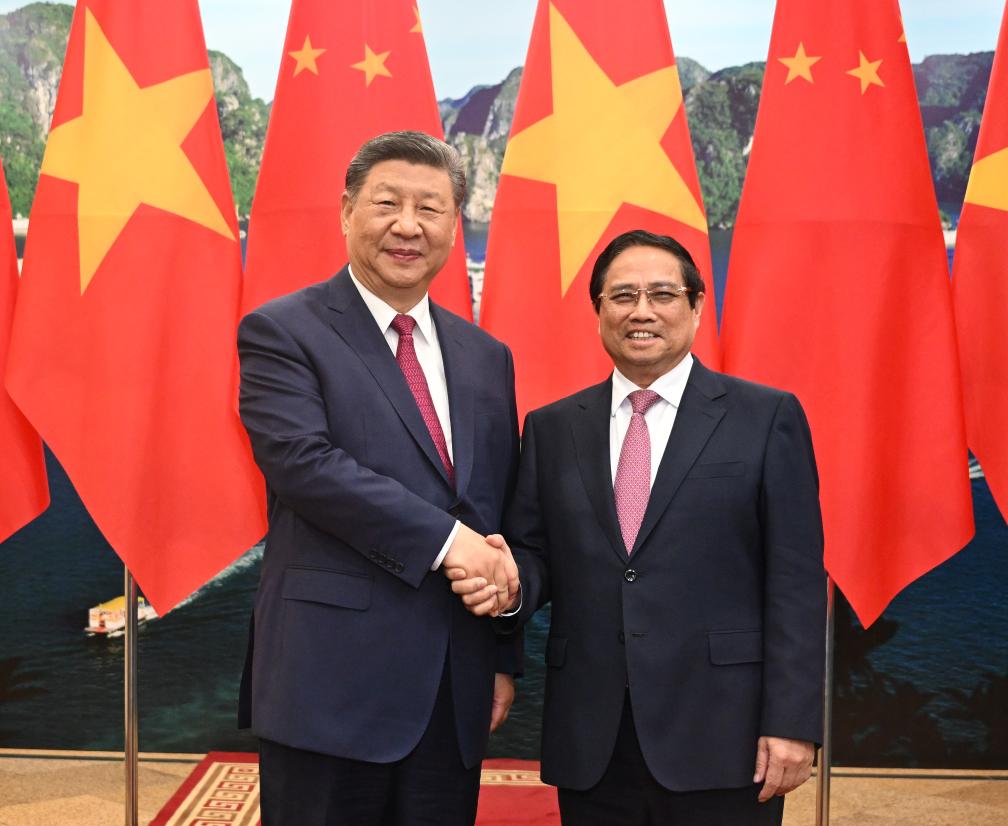 Xi Jinping appelle la Chine et le Vietnam à s&rsquo;opposer à l&rsquo;hégémonisme, à l&rsquo;unilatéralisme et au protectionnisme