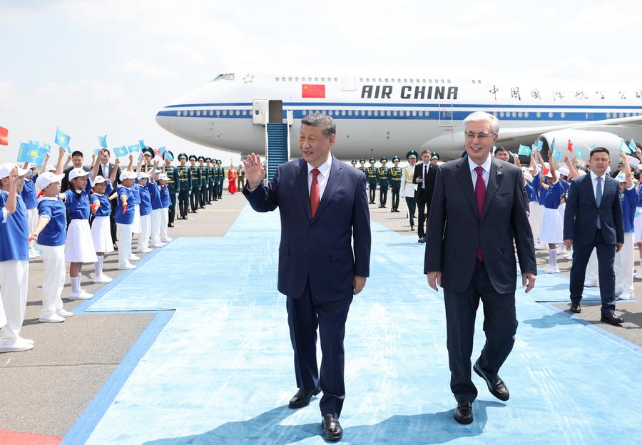 Xi Jinping arrive à Astana pour le sommet Chine-Asie centrale