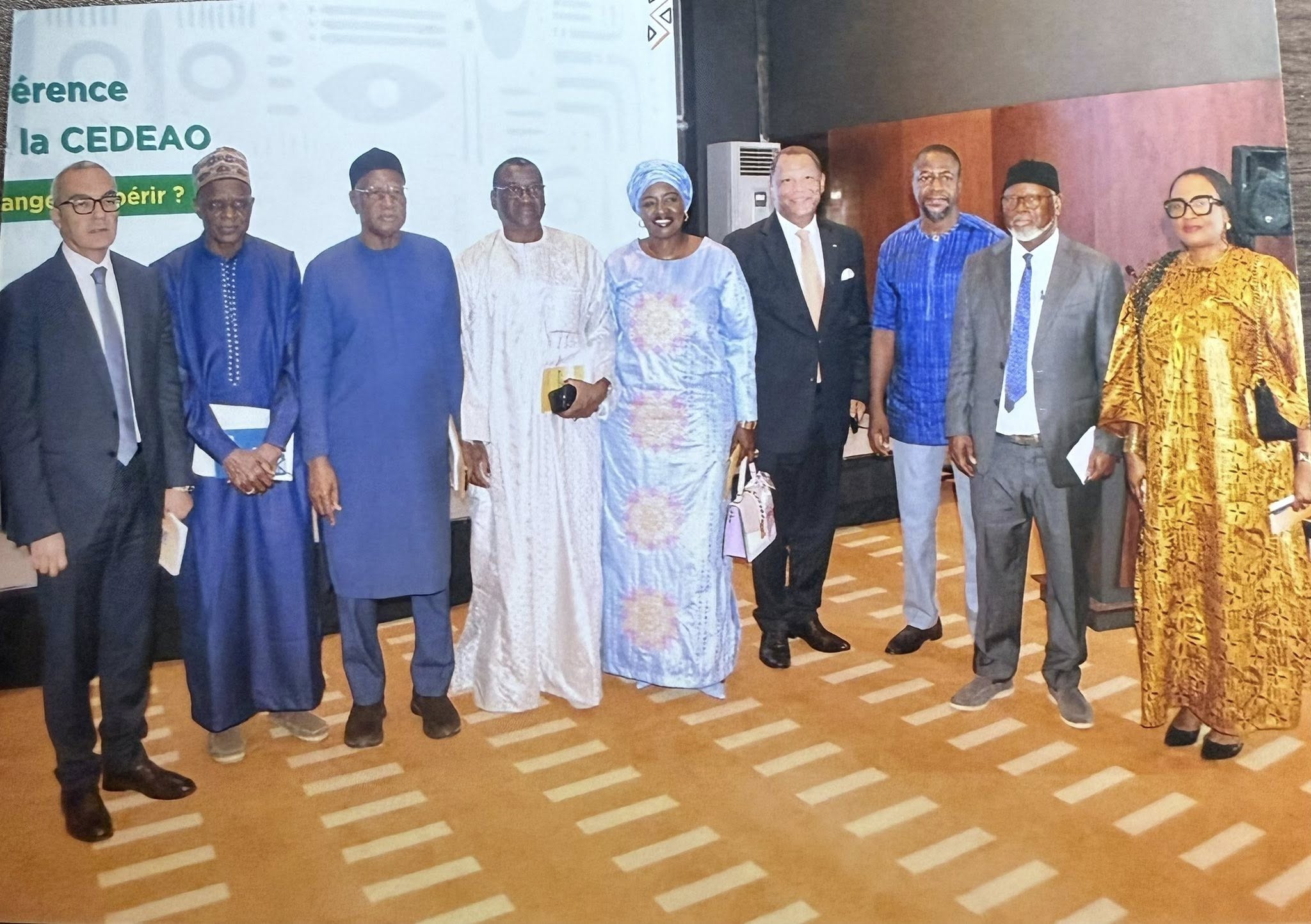 50 ans de la CEDEAO : La Guinée réaffirme son attachement à l’intégration régionale lors d’une conférence à Dakar