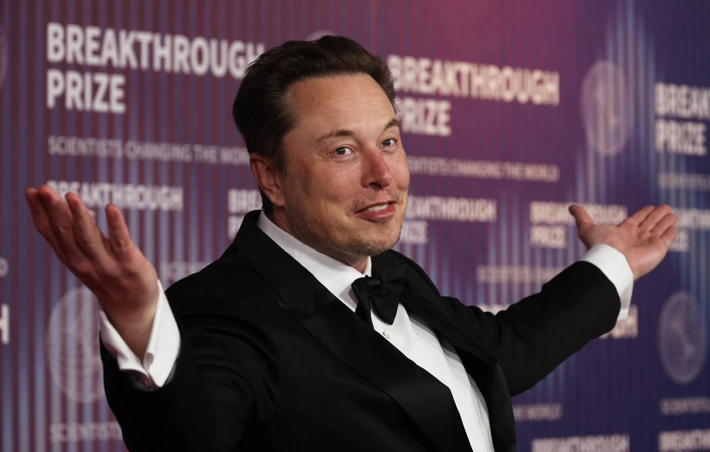 Tesla accorde 29 milliards de dollars en actions pour retenir Elon Musk