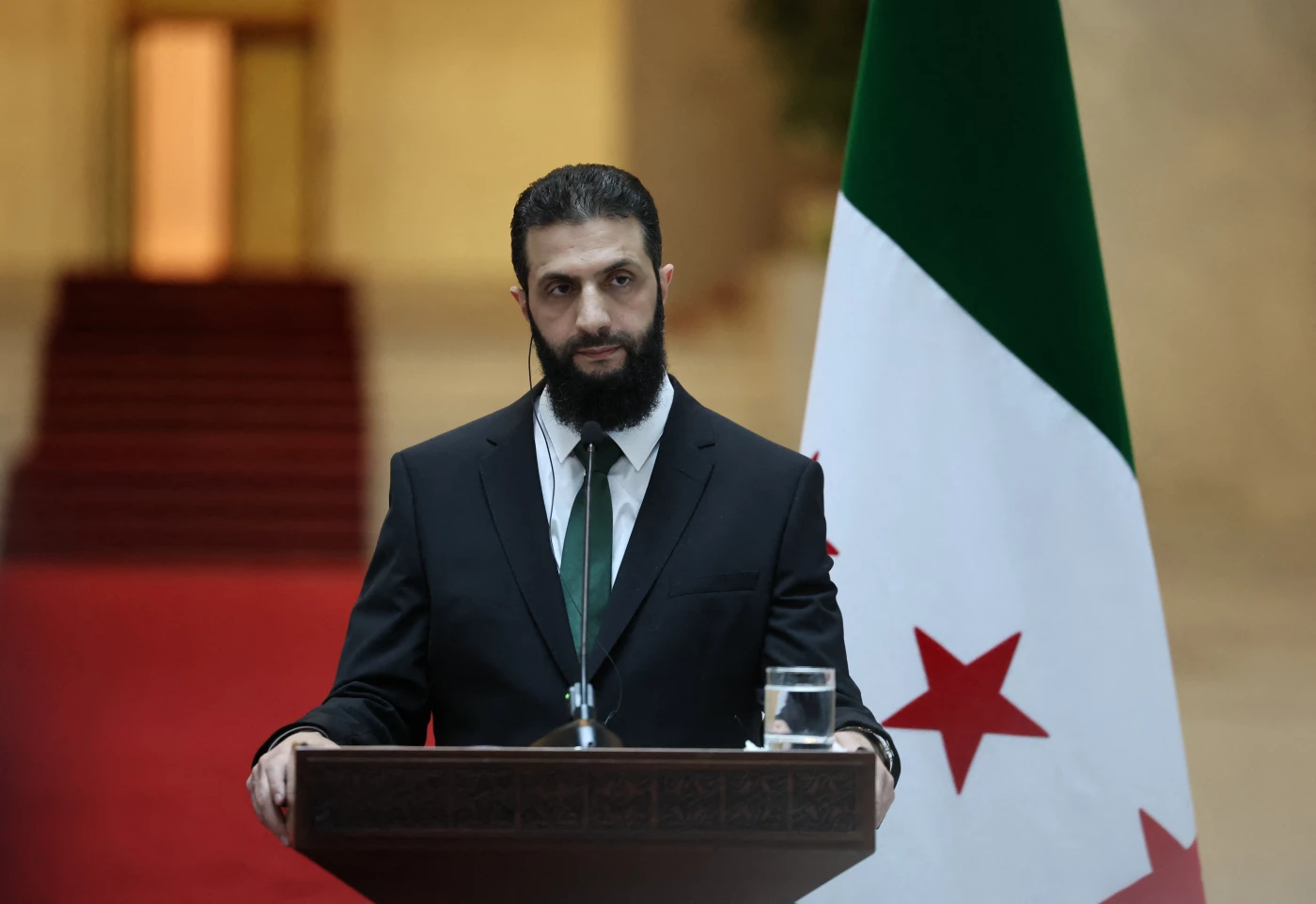 Première visite d’un chef d’État syrien à l’ONU depuis 1967 : Ahmed al-Charaa arrive à New York