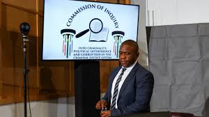Afrique du Sud : un policier défie son ministre en commission et relance le débat sur la corruption