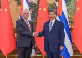 Xi et le dirigeant cubain échangent des félicitations à l&rsquo;occasion du 65e anniversaire des relations diplomatiques entre la Chine et Cuba