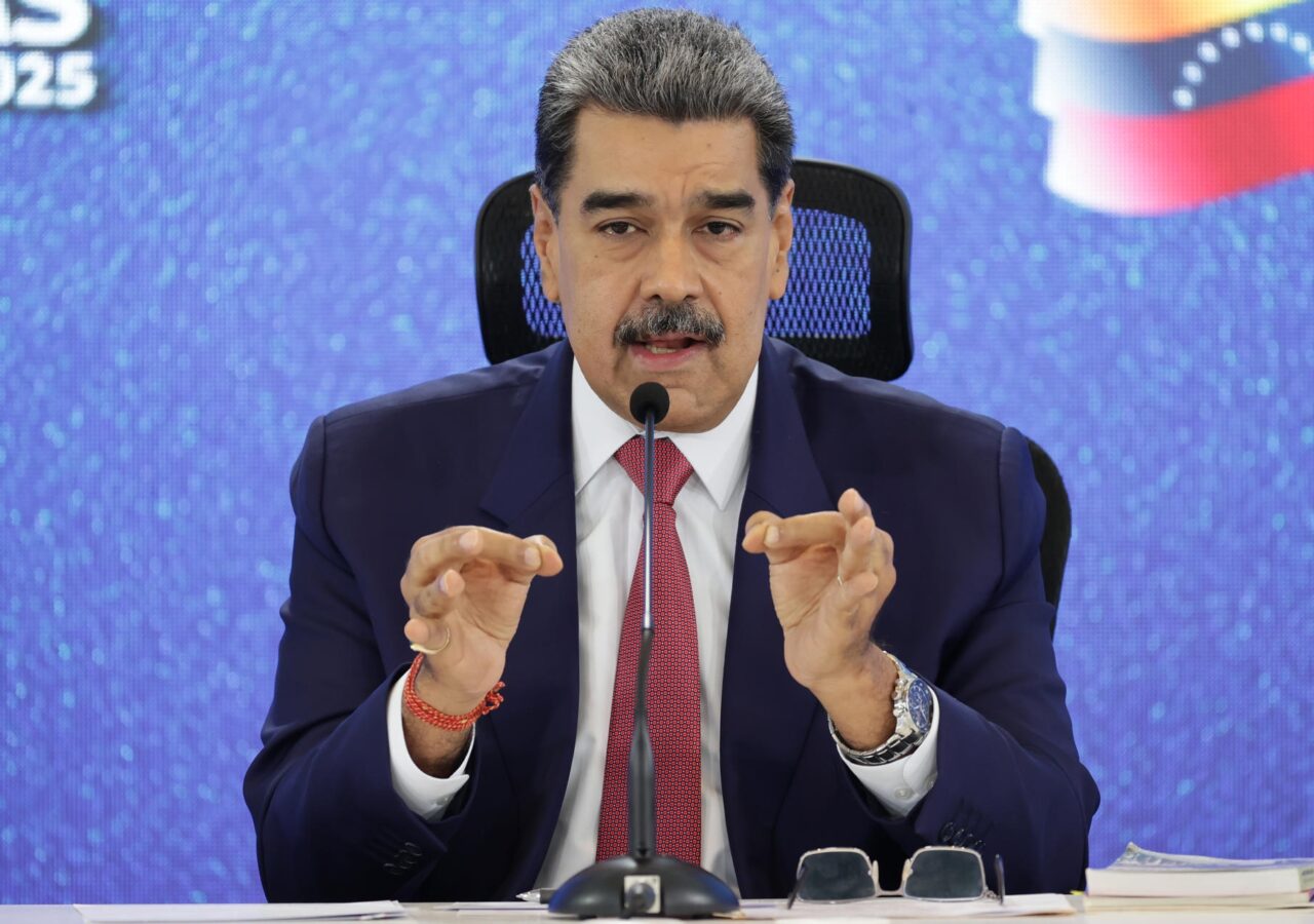 Venezuela : Maduro annonce le lancement d’une intelligence artificielle nationale et son intégration à l’éducation