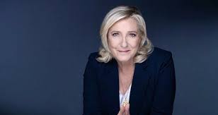 France : Marine Le Pen juge « incontournable » la dissolution de l’Assemblée nationale après la démission du Premier ministre