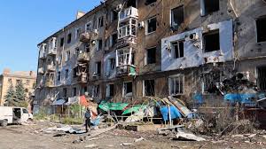 Ukraine : évacuation des familles avec enfants à Kramatorsk face à l’intensification des frappes russes
