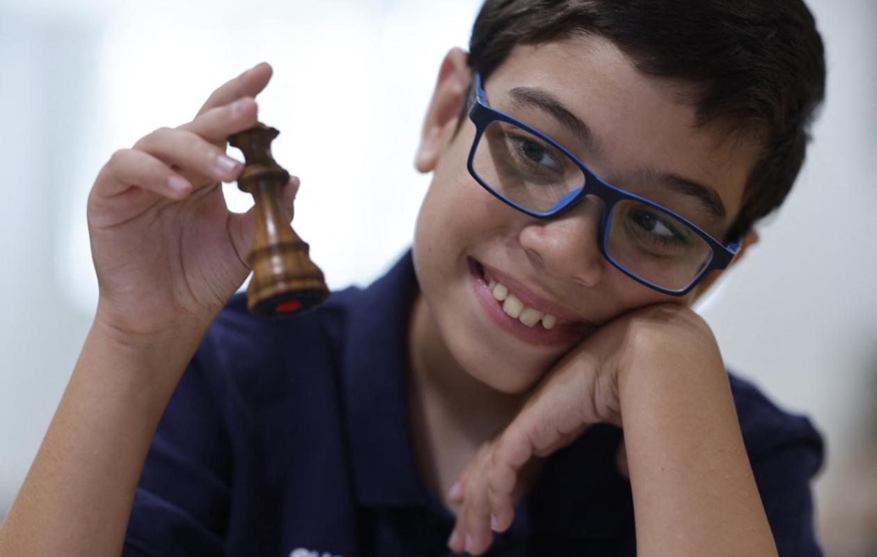 Faustino Oro : le « Messi des échecs » qui révolutionne le jeu à 11 ans