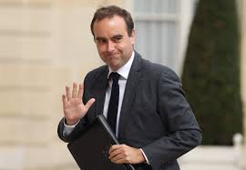 France : Sébastien Lecornu réunit les forces politiques à Matignon autour du budget et de la Nouvelle-Calédonie