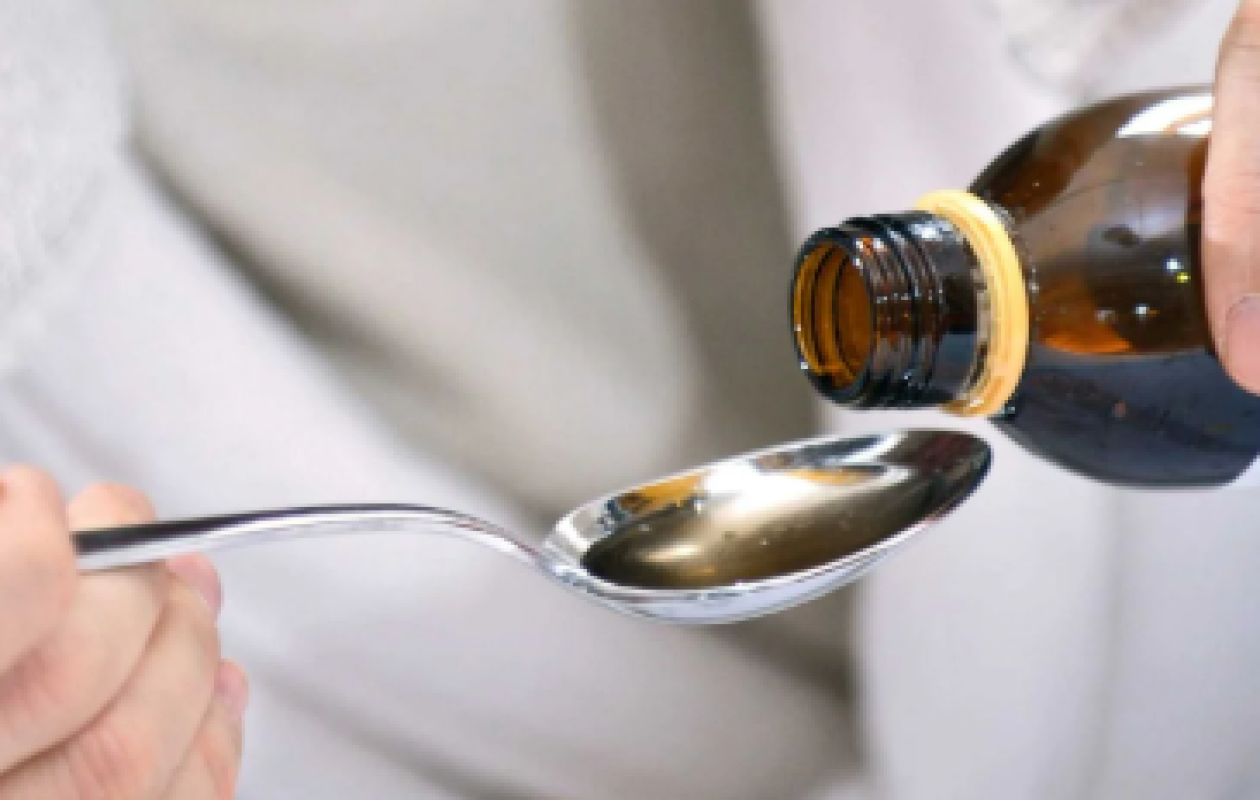 Inde : un sirop pour la toux interdit après la mort de plusieurs enfants, l’émotion gagne le pays
